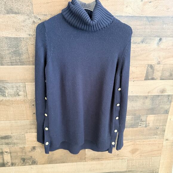 Tuckernuck Navy Sophia Sweater Women's Size Small 100% Wool Turtleneck Split Hem - Picture 4 of 9